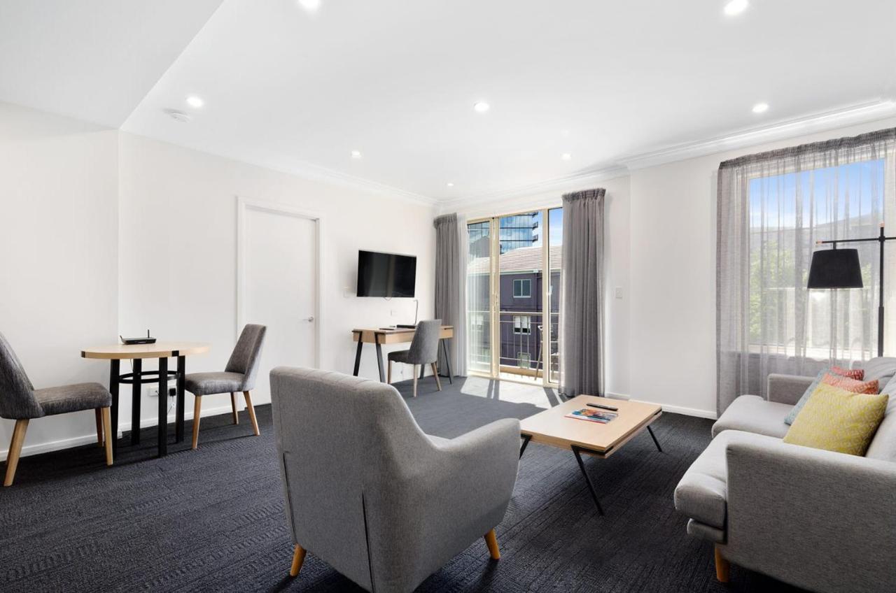 South Yarra Central Apartment Hotel Melbourne Exterior photo