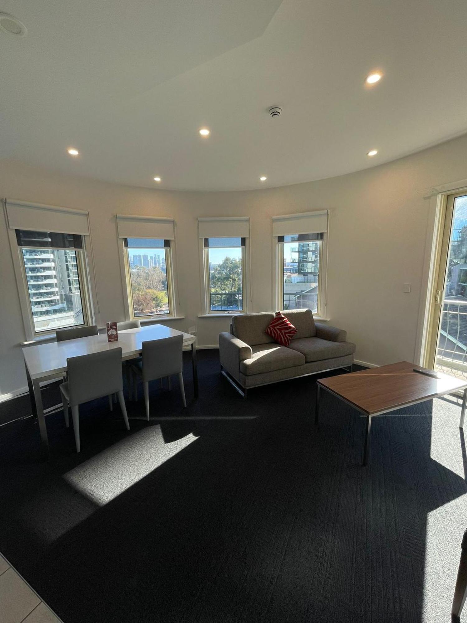 South Yarra Central Apartment Hotel Melbourne Exterior photo